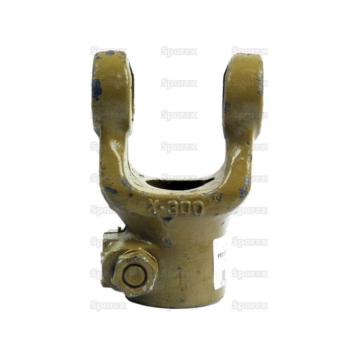 Aftakas Klemboutgaffels (Afm. Kruisstuk: 27 x 70mm) Boring Ø30mm, Sleutelmaat: 8mm. Aftakas Klemboutgaffels (Afm. Kruisstuk: 27 x 70mm) Boring Ø30mm, Sleutelmaat: 8mm.