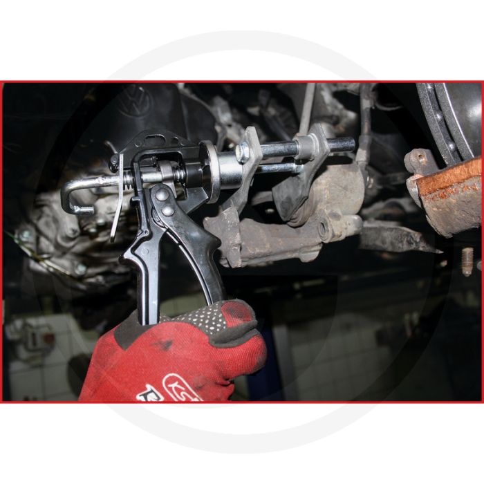 KS Tools Bremskolben-Rücksteller-Pistole - Universal einsetzbar - 360° drehbar - Hohe Stabilität (215x54x250mm) KS Tools Bremskolben-Rücksteller-Pistole - Universal einsetzbar - 360° drehbar - Hohe Stabilität (215x54x250mm)