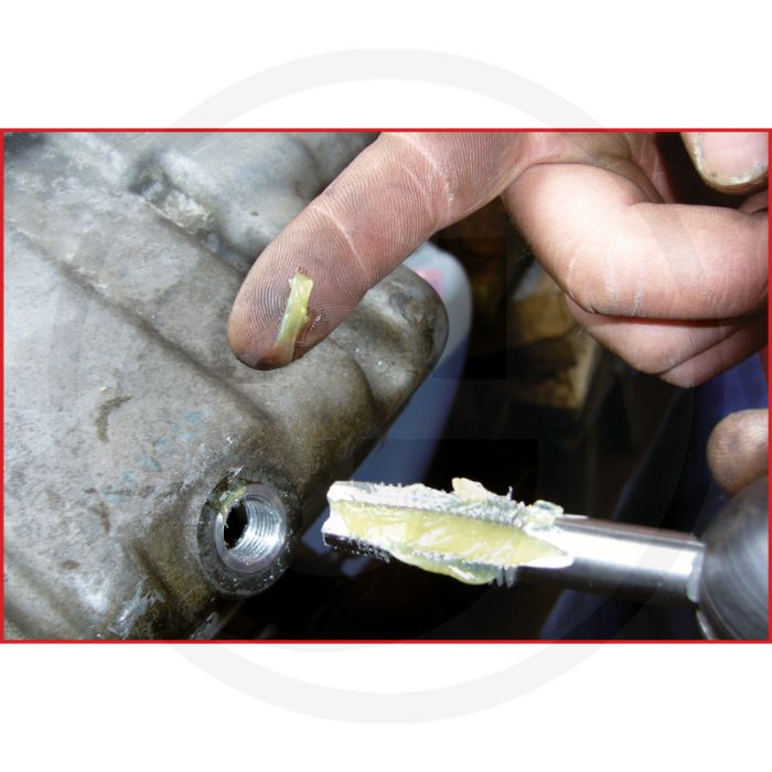 KS Tools HSS Spezial Handgewindebohrer M22 x 1,5 voor olieaftappluggen. KS Tools HSS Spezial Handgewindebohrer M22 x 1,5 voor olieaftappluggen.