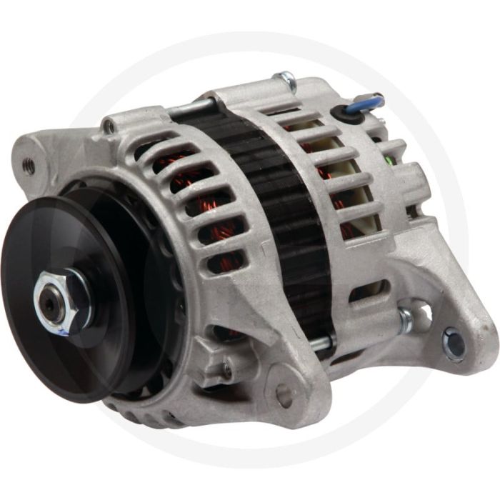 Dynamo 14 volt / 40 A (compact ontwerp, interne ventilator)