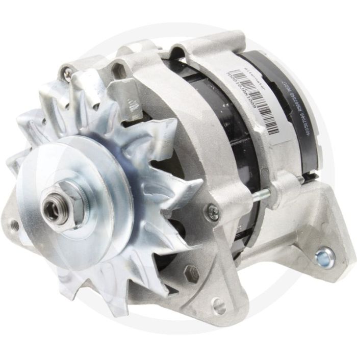 Dynamo 14 volt 65A met W-aansluiting en poelie Ø71 mm