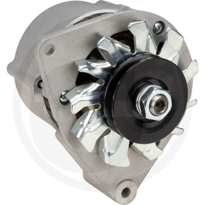 Dynamo 14 volt / 33 A – Poelie Ø68 mm, L60°, Draairichting ↻, Type B