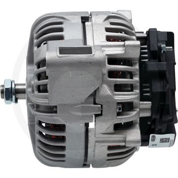 Dynamo 12 volt / 200 A – Type B, draairichting ↻, interne regelaar, aansluiting B+ (M8)