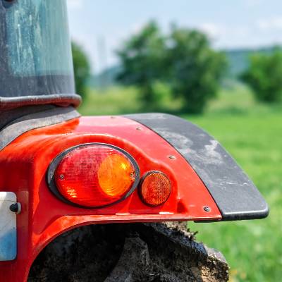 Pièces agricoles ; électricité